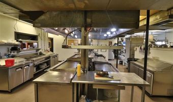 1651 8th St, Cody, WY 82414