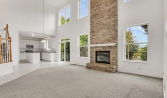 1015 Timber Lake Dr, Antioch, IL 60002