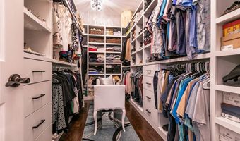 10413 Burensburg Ave, Las Vegas, NV 89135