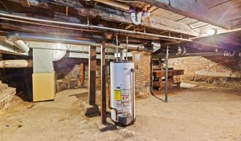 516 E Hunt, Adrian, MI 49221