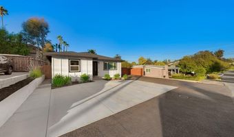 7118 Stanford Ave, La Mesa, CA 91942