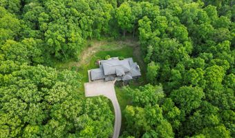 3867 Hawk Crest Rd, Ann Arbor, MI 48103