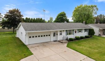 55 Villa Hgts Ct, Algoma, WI 54201