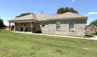 90 SQUIRES GROVE Dr, Atoka, TN 38004