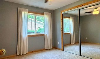 2110 Darling Ave E, Alexandria, MN 56308