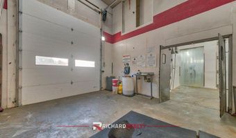 45 E Main St, Byron, WY 82412