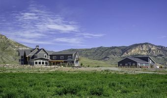 6 Whitney Dr, Cody, WY 82414