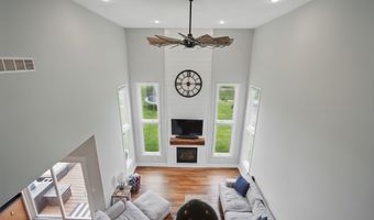 309 11th St NW, Altoona, IA 50009
