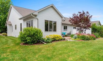 4732 N PROVIDENCE Ave 301, Appleton, WI 54913