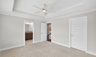 2106 MOORES MILL Rd 106, Auburn, AL 36830