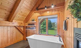 23675 Sportsmans Club Ln, Adel, IA 50003