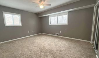 10619 WEYMOUTH St 102, Bethesda, MD 20814