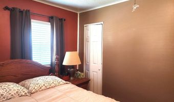 158 Nursery Rd, Anderson, IN 46012