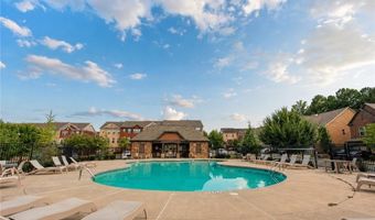 2132 Greencrest Cir, Alpharetta, GA 30004