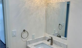 1683 W Cindy Ln D, Anaheim, CA 92802