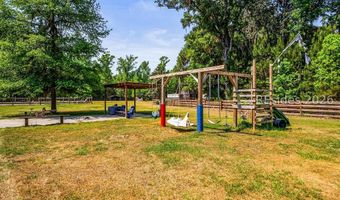 18 Quiet Cove Way, Beaufort, SC 29907
