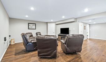 5715 DOUBS Rd, Adamstown, MD 21710
