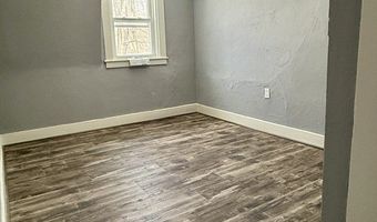 23 Trafalgar Sq 23, Barre, MA 01005