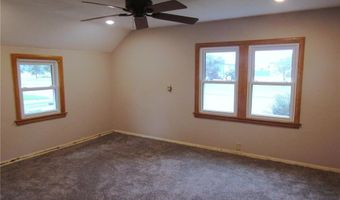 432 S Munsterman St, Appleton, MN 56208