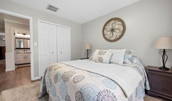 42224 TIFFANY Ln, Astoria, OR 97103