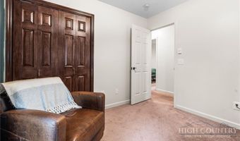 100 Summersweet Dr, Banner Elk, NC 28604