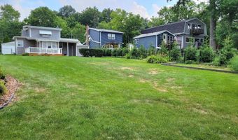 38410 N Lakeside Pl, Antioch, IL 60002