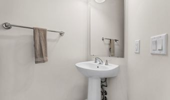 2949 Aughton Rd, Ann Arbor, MI 48105