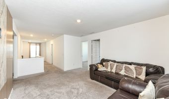 7369 Fallsworth Dr, Avon, IN 46123