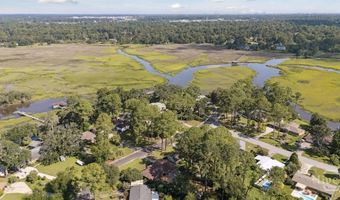 9116 Garland Dr, Savannah, GA 31406