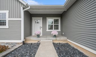 8423 76th St SE, Alto, MI 49302