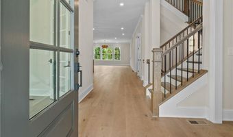 5205 Bandolino Ln, Peachtree Corners, GA 30092