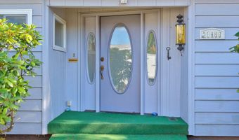 21986 LAUREL Ave, Aurora, OR 97002