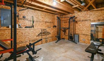 2273 Antler Rdg, Asbury, IA 52002
