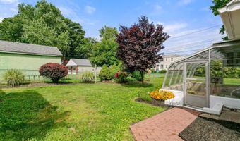 117 W WAYNE Ave, Aldan, PA 19018