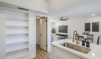 2927 N OREGON St 9, Chandler, AZ 85225