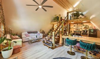 802 Livingston Boat Dock Rd, Allons, TN 38541