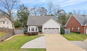 518 N DONAHUE Dr, Auburn, AL 36830