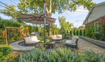 116 E Orchard St, Arlington Heights, IL 60005