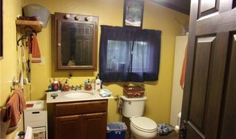 823 E Harden St, Altus, AR 72821