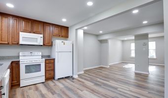 5713 LAWSONS HILL Ct, Alexandria, VA 22310