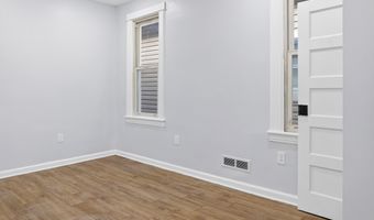 12 E 49TH St 2, Bayonne, NJ 07002