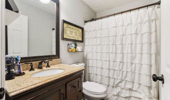 135 Springbrook Drive Dr, Auburn, GA 30011