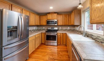 3023 NE Lansing Ct, Bend, OR 97701