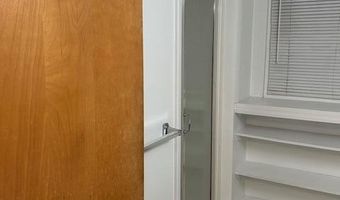 1 Bristol Ct, Ann Arbor, MI 48104
