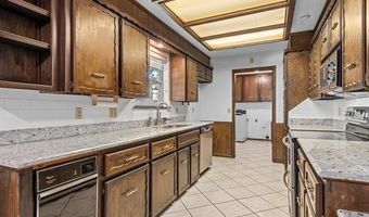 2307 Windsor Way, Bartlesville, OK 74006