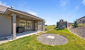 22011 E Berry St, Benton City, WA 99320