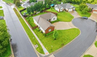 2217 S Tuscany Cir, Andover, KS 67002