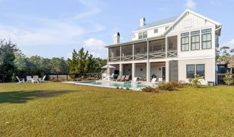 1521 Murphys Island Ct, Awendaw, SC 29429