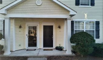 1441 Titchfield Dr, Chesapeake, VA 23320