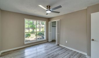 107 Woodgate Dr, Brandon, MS 39042